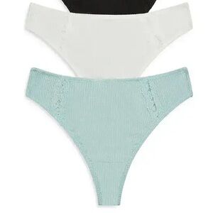 Honeydew Minnie thong set in white and blue cotton lace